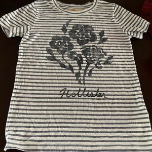 Hollister Women T-shirt